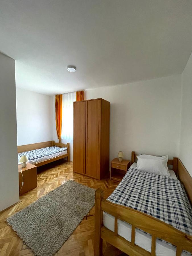 Apartman Venera Sombor Esterno foto